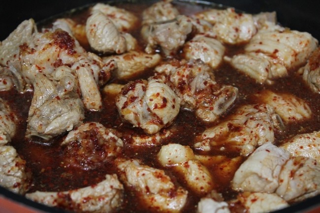 화끈하게 매운 돼지갈비찜
