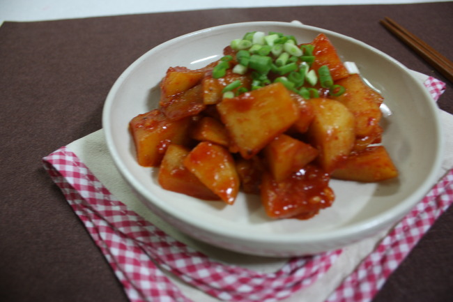 매운감자조림