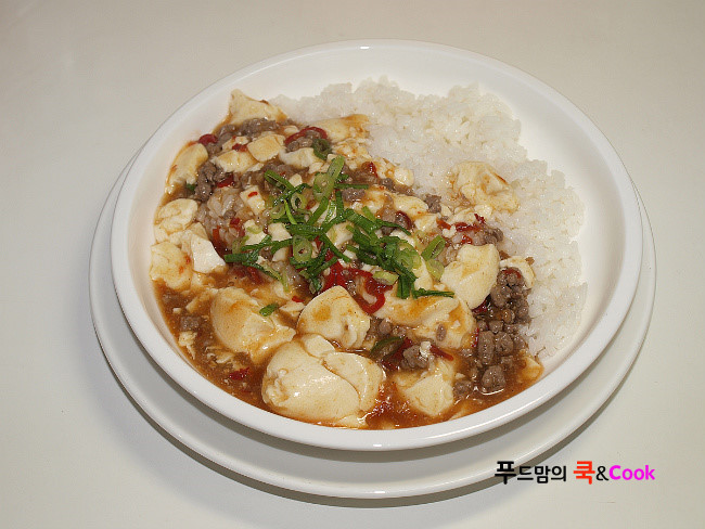 부드러운 맛에 반하는 마파순두부/마파두부